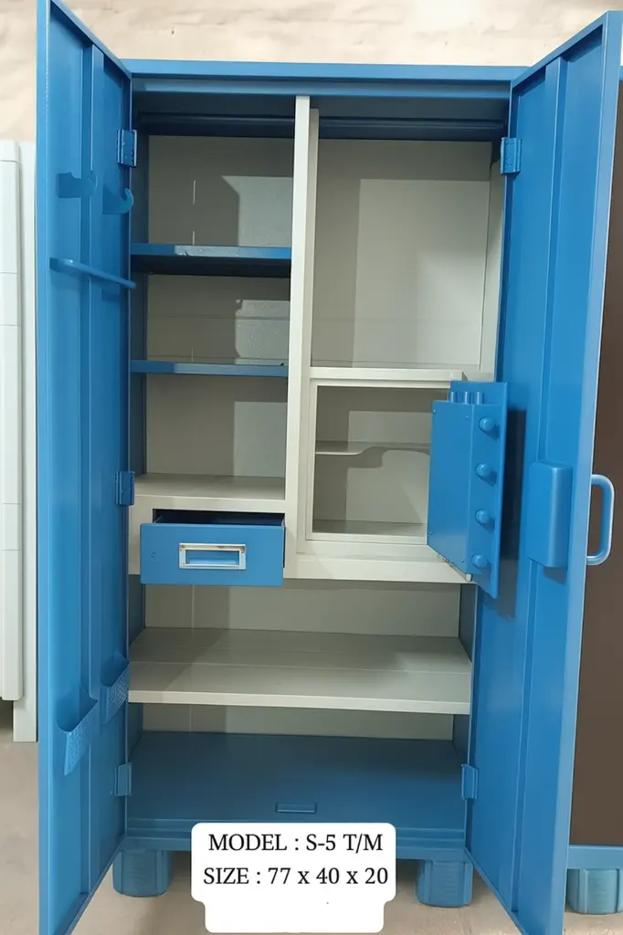 ChatGPT Image Jul 24, 2025, 07_25_00 PM.webp