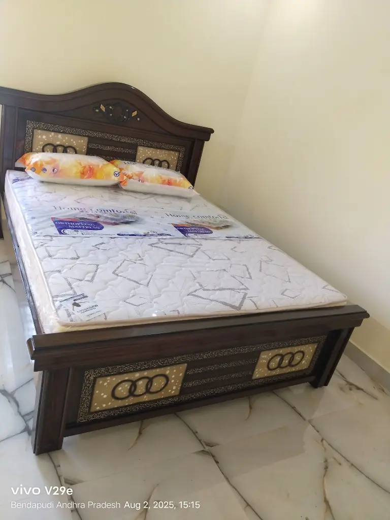 PHOTO-2025-08-02-18-00-38 (2).webp