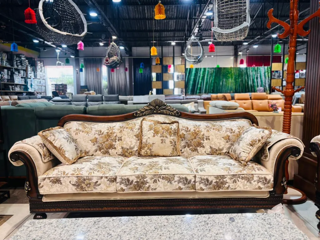 Sofa.webp