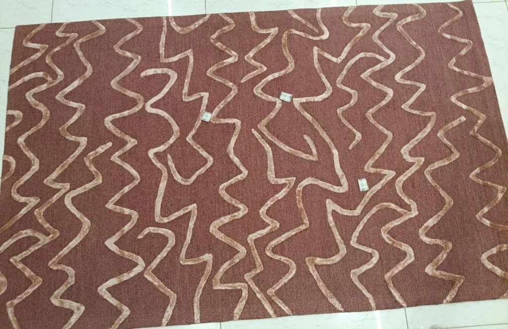 Wool & Viscose Hand Tufted Bella