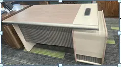 ZM05-OFFICE TABLE